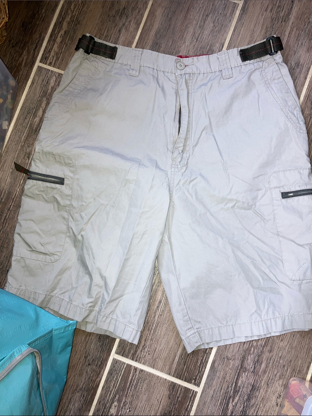 ONE TOUGH BRAND Y2K Men's PERFORMANCE KHAKI Cargo Shorts - Casual Utility Style